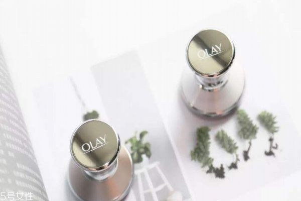 olay小哑铃金色和银色有什么区别,olay小哑铃好用吗