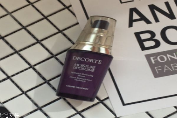 保湿精华是什么,最保湿的精华