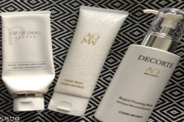 黛珂洁面哪款好用,黛珂精致洗面奶怎么样