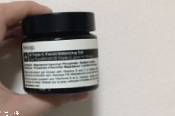 香芹籽精华液的正确使用方法