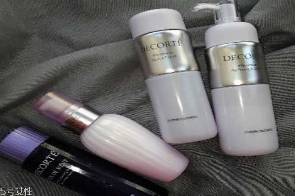 黛珂植物韵律水乳成分,黛珂植物韵律先用水还是乳液