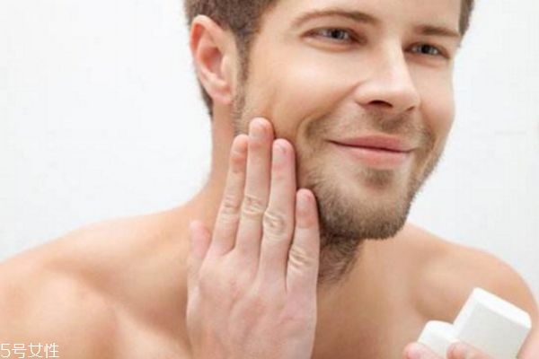 控油祛痘护肤品推荐,用什么护肤品可以控油祛痘