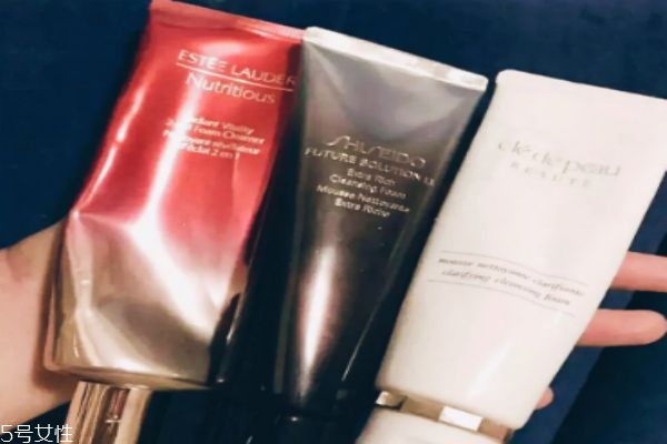 雅诗兰黛洗面奶红石榴好用吗,红石榴洗面奶好用吗