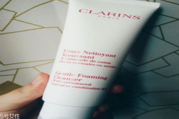 娇韵诗棉花籽洗面奶好用吗,娇韵诗棉籽洗面奶好不好