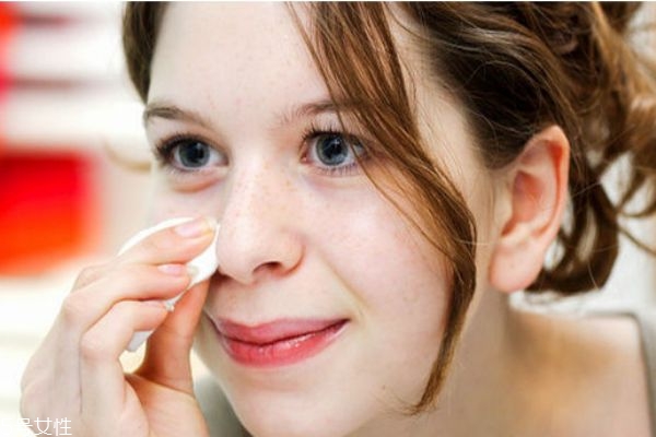 祛痘去黑头的方法,祛痘去黑头的方法有哪些