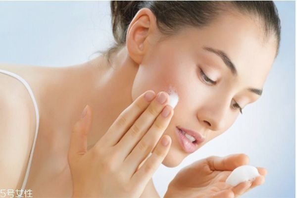 怎样选洗面奶,如何正确使用洗面奶 怎样选洗面奶,如何正确使用洗面奶