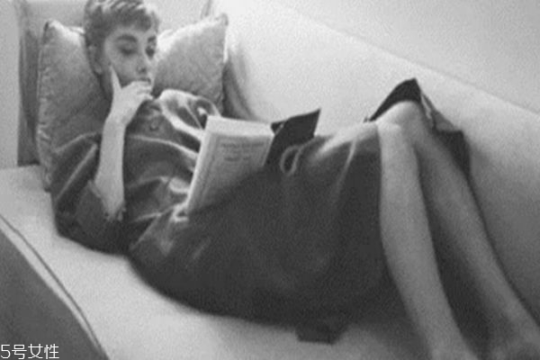 呼吸黄金安瓶精华,黄金安瓶有什么功效