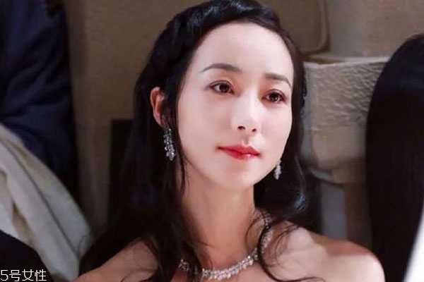 怎样去除鱼尾纹的妙招,怎样消除鱼尾纹最有效的方法是什么