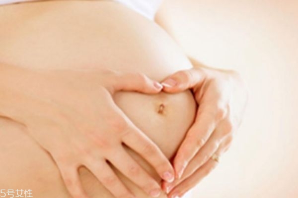 椰子油的功效作用及食用方法,椰子油的功效和作用