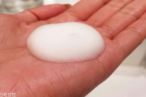 测量仪器使用时的注意事项,电子天平使用时的注意事项