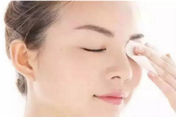 卸妆产品的分类,卸妆产品分为几大类