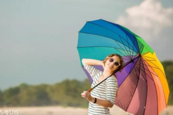 晒伤快速修复,最简单的晒伤修复方法