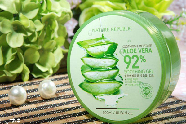 芦荟胶什么时候用最好效果最佳,什么品牌的芦荟胶最好