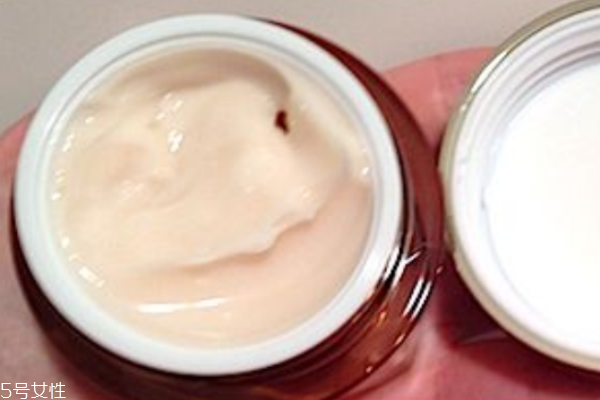 晚霜可以不用吗,晚霜一定要用吗