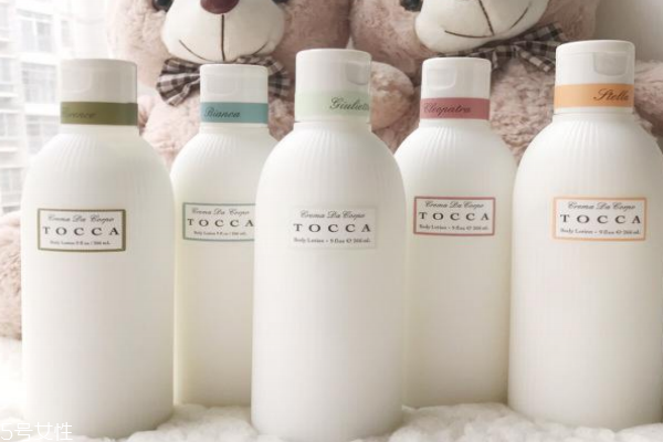 磨砂膏和身体乳和沐浴露的使用顺序,身体乳和沐浴露的使用顺序