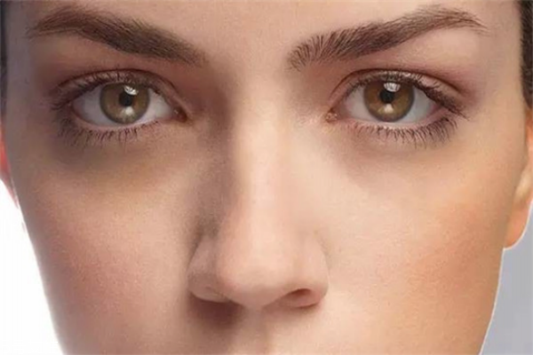 去除黑眼圈和眼袋的方法,黑眼圈眼袋的方法