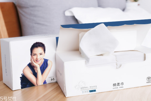 洁面巾和毛巾哪个好,洁面巾好还是毛巾好