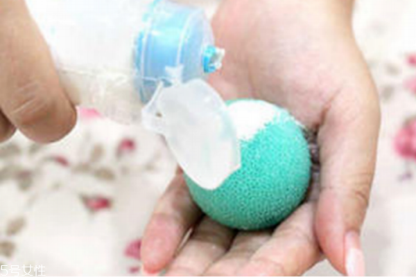 fancl洁面粉好用吗,fancl洁面粉和洁面膏哪个好