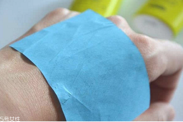 安耐晒bb霜怎么区分色号,安耐晒bb霜明亮色和自然色 安耐晒bb霜怎么区分色号,安耐晒bb霜明亮色和自然色