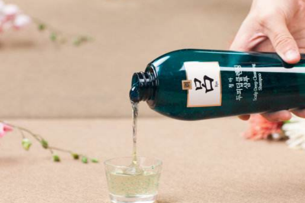 酸性洗发水怎么区分,酸性洗发水怎么分辨