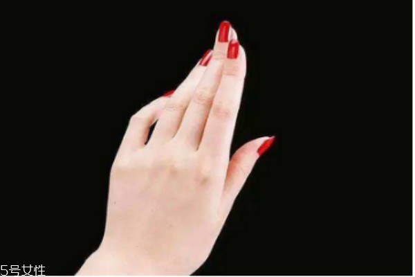 手膜什么时候敷最好,手膜应该敷多长时间 手膜什么时候敷最好,手膜应该敷多长时间