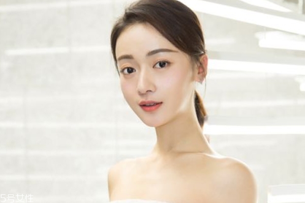 秋冬季节皮肤的特点,春季皮肤的特点