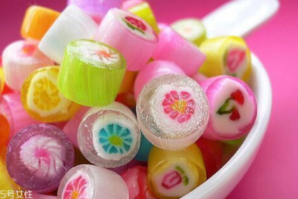 甜食吃多少才算多呢,每天吃多少甜食合适