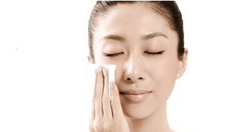 油性皮肤该怎么保养,油性皮肤应该注重哪方面的保养 油性皮肤该怎么保养,油性皮肤应该注重哪方面的保养