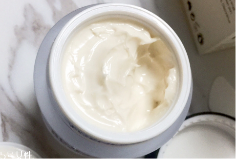 澳洲深海四十面霜成分,澳洲深海四十面霜好吗