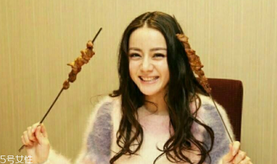 干性皮肤怎么变白,干皮美白精华推荐 干性皮肤怎么变白,干皮美白精华推荐