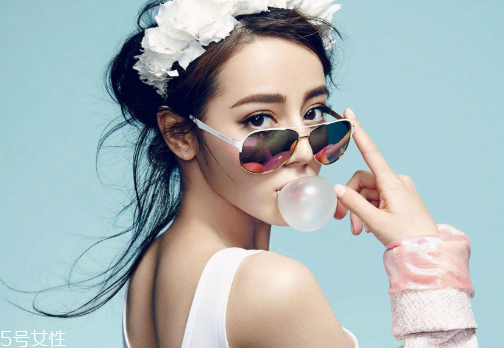 皮肤干燥的原因是什么,皮肤干燥的原因