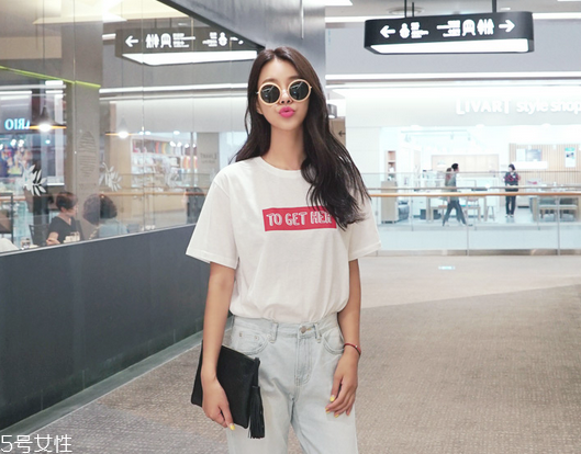 脸上干燥起皮怎么补救,脸上皮肤干燥怎么补水