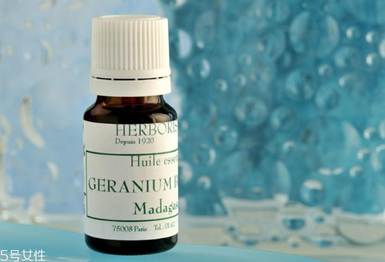 舒缓精华液怎么使用,舒缓修护精华液怎么使用 舒缓精华液怎么使用,舒缓修护精华液怎么使用