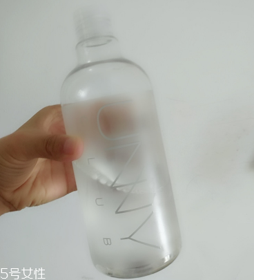 unny卸妆水怎么用的步骤,unny卸妆水怎么用?如何辨别真假?