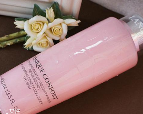 干性皮肤的成因,干性皮肤的成因有哪些 干性皮肤的成因,干性皮肤的成因有哪些