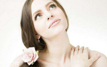 夏天用补水面膜的好处,经常用补水面膜的好处