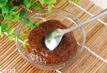 敏感肌肤能用海藻面膜吗,脸上过敏可以用海藻面膜缓解吗