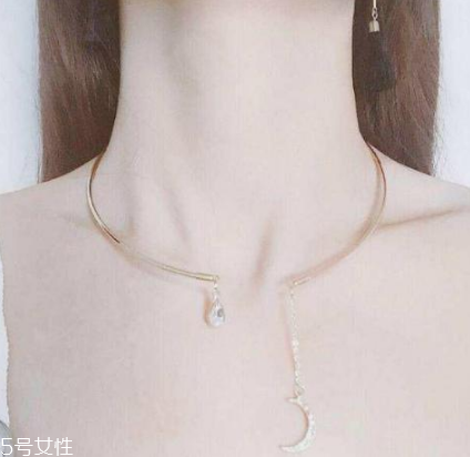 预防颈纹最有效的方法,如何预防颈纹 预防颈纹最有效的方法,如何预防颈纹