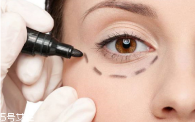 眼部按摩精油怎么使用,眼部精油禁忌