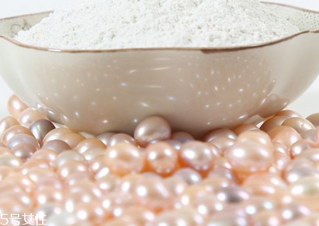 珍珠粉去黑头的方法,珍珠粉怎么去黑头粉刺