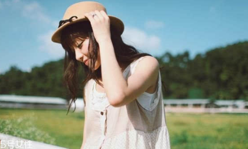 可以剪腿毛吗,女生腿毛用脱毛膏会越脱越多吗