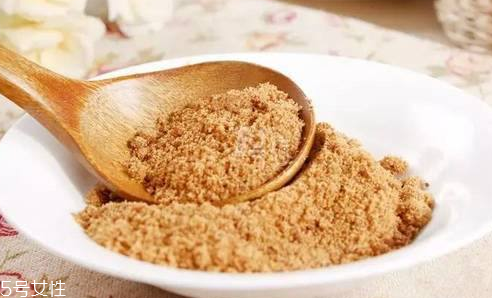 红糖面膜敷多长时间好,红糖蜂蜜面膜用了之后大概几天看到效果