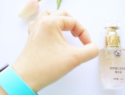 迷奇胶原蛋白滋养水