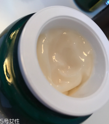 赫莲娜绿宝瓶乳液效果好吗,赫莲娜绿宝瓶护肤品怎么样