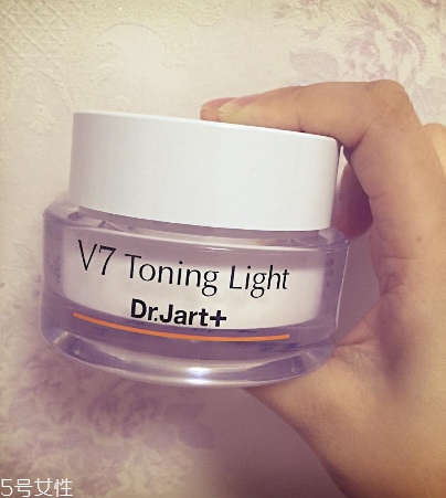 素颜霜卸妆步骤,素颜霜怎样卸妆才能干净