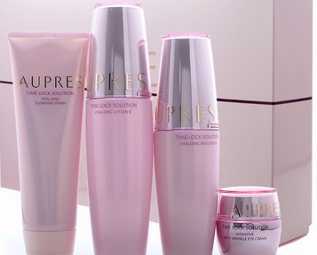 羽西和欧珀莱哪个好,羽西的乳液和欧珀莱相比哪个好