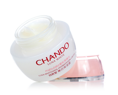 涂面霜前要涂什么,涂面霜的正确步骤