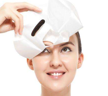 干皮用清洁面膜好吗,皮肤干燥可以用清洁面膜吗 干皮用清洁面膜好吗,皮肤干燥可以用清洁面膜吗