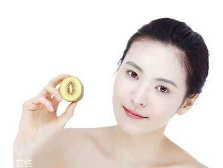 干性皮肤要用散粉吗,皮肤干可以用散粉吗