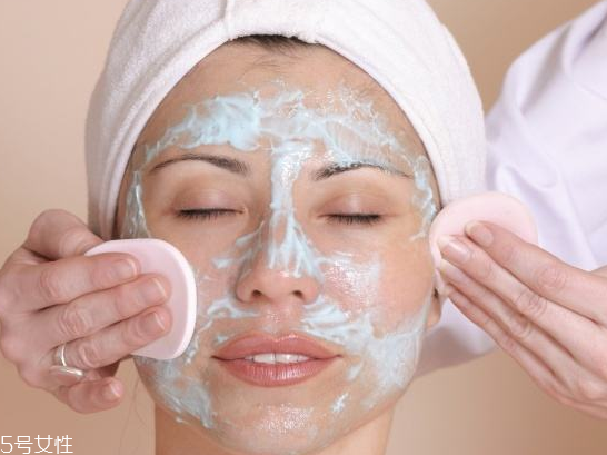 敏感肌天天敷面膜好吗,敏感肌不能经常敷面膜